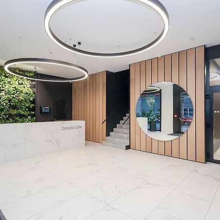 Danubius One - Spacious Apartment W Free Parking Bratislava Ngoại thất bức ảnh