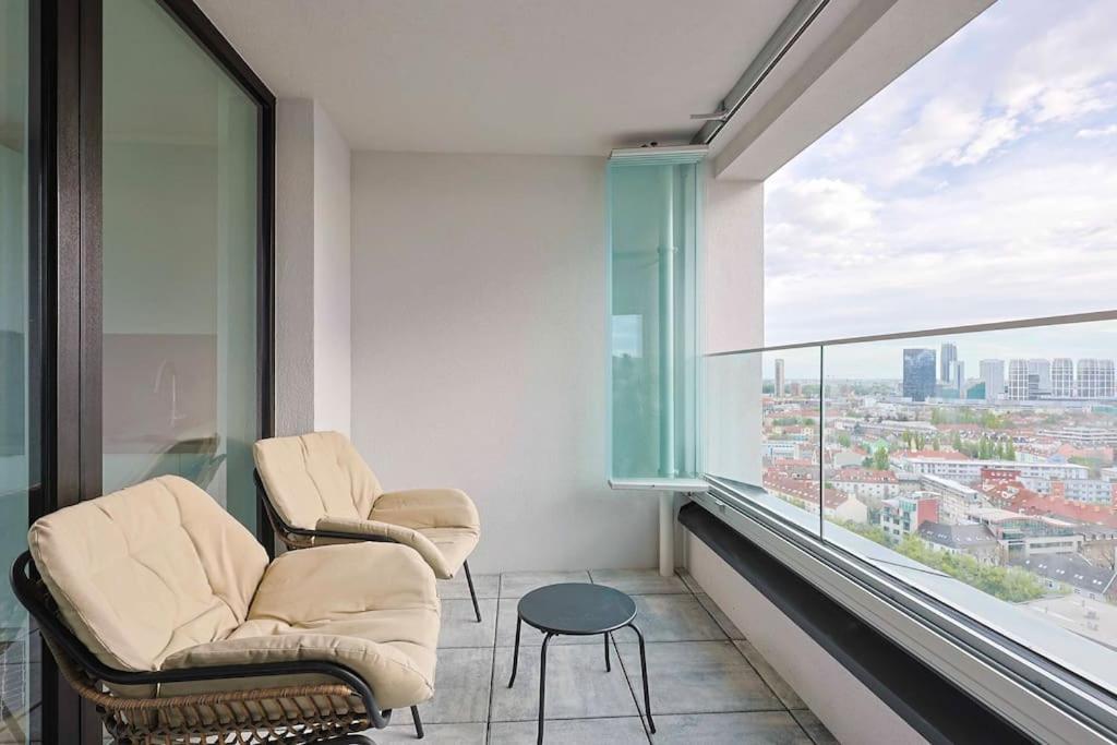 Danubius One - Spacious Apartment W Free Parking Bratislava Ngoại thất bức ảnh